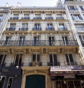 Appartement • Saint Philippe du Roule - Photo 4