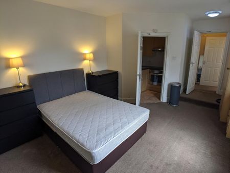 1 bedroom flat to rent - Photo 2