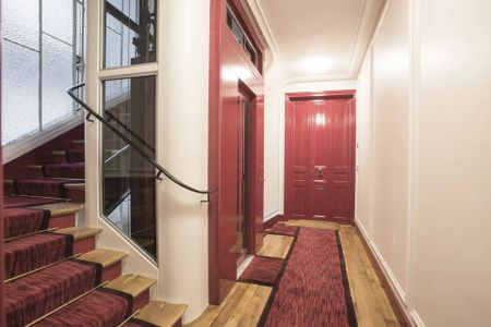 Rental Apartment Paris 15th - Photo 5