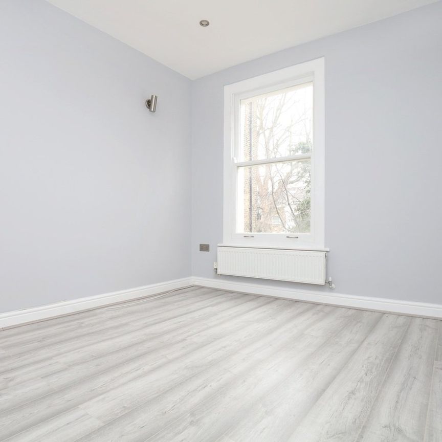 Studio Flat, Hargrave Park, N19 - Photo 1