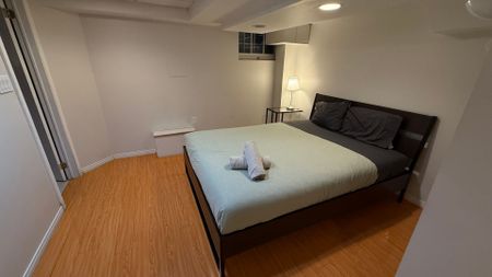 For Lease - 187 Mill Street, Richmond Hill, Ontario - Photo 3