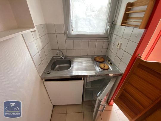 Location Appartement 1 pièce 27m² POITIERS 86000 - Photo 1