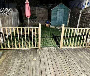 3 bedroom terraced house to rent - Photo 5