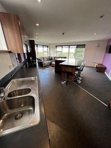 Flat 11, Plymbridge Lane, Derriford, Plymouth - Photo 2