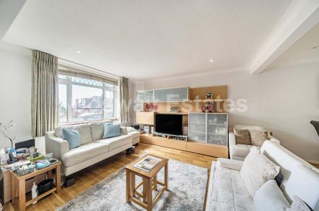 4 bedroom semi-detached house to rent - Photo 2