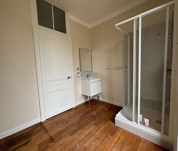 Location Appartement 3 pièces 79m² - Photo 6