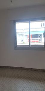 Location Appartement 2 pièces 49m² AIRE SUR L ADOUR 40800 - Photo 4