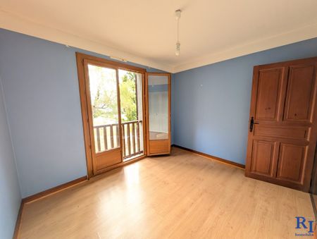Location Maison 5 pièces 95m² CORENC 38700 - Photo 2