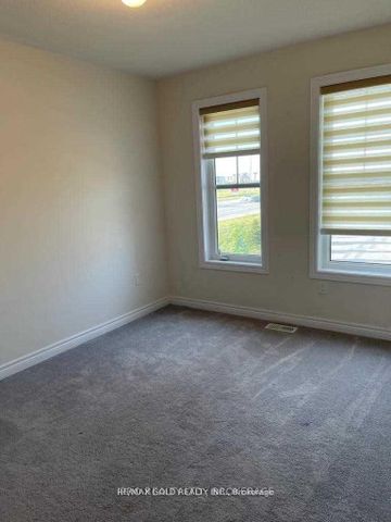 For Lease - 90 Lanark Circle, Brampton, Ontario - Photo 4