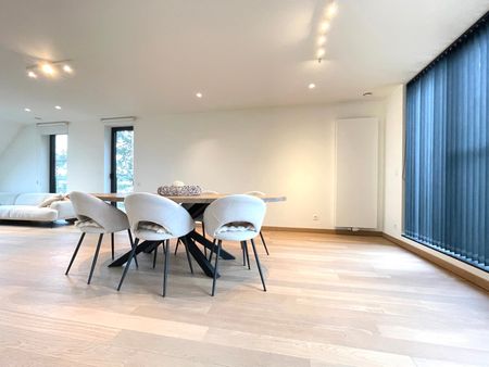 Penthouse met 2 slpk, terras en garage te Keerbergen - Foto 2