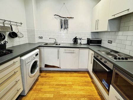 2 bedroom apartment to rent - Photo 5