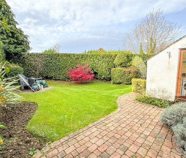 3 bedroom semi-detached house to rent - Photo 6