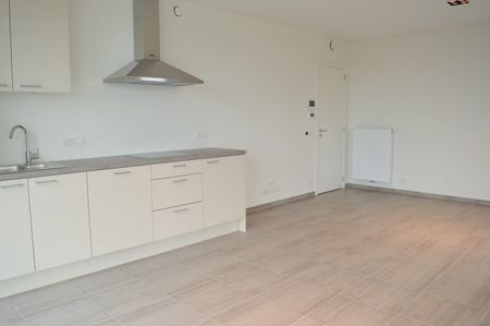 Nieuwbouwappartement aan Kanaal Bossuit-Kortrijk te Harelbeke - Photo 5