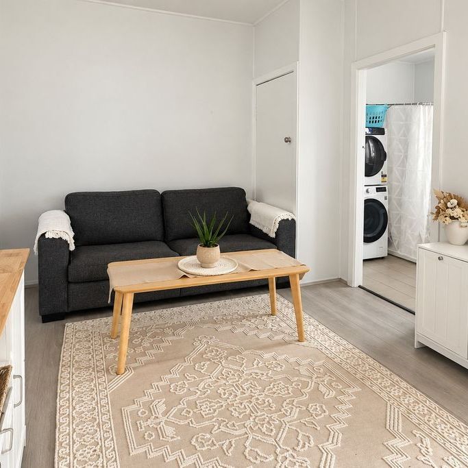 Two Bedroom Unit – Steps from the Beach! - Photo 1