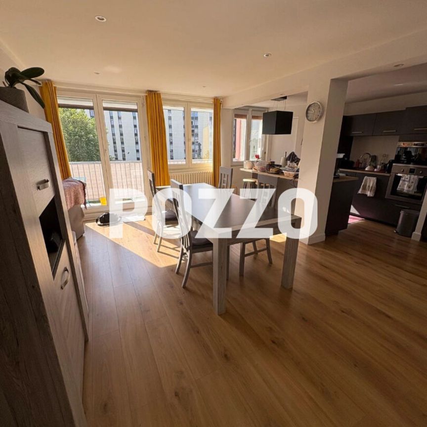 Appartement Granville 3 pièce(s) 72 m2 - Photo 1