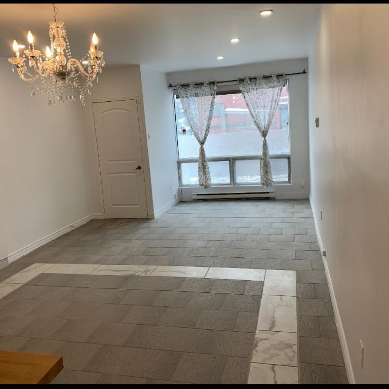 Appartement Rdc stationnement privé - Photo 1