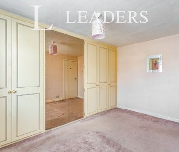 3 bedroom house to rent Lower Drayton Lane, Drayton, Portsmouth, PO6 - Photo 1