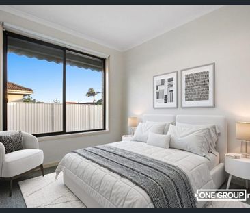 Charming Single-Story Unit in Prime Location! - Photo 3