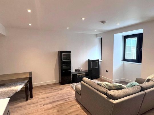 2 bedroom apartment to rent - Photo 1