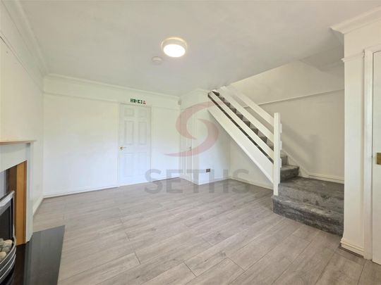 Sharpley Drive, LE4, Leicester - Photo 1