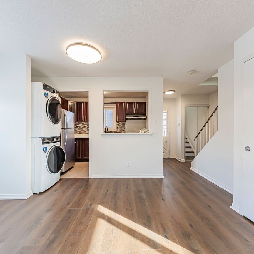 For Lease - 22 Hazelglen Court Unit# Upper level, Brampton, Ontario - Photo 1