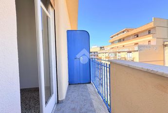 6 locali in affitto