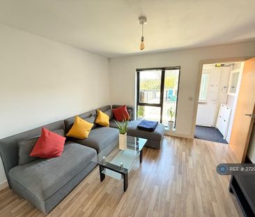 2 bedroom terraced house to rent - Photo 1