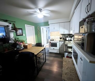 $1,699 / 2 br / 1 ba / 44 Spring st unit 1 - Photo 5