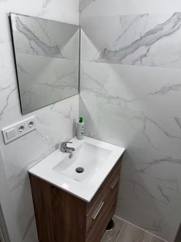 Pasaje Pezuela, Málaga, Andalusia 29010 - Photo 4