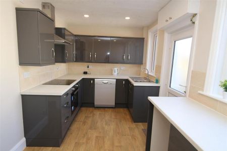 3 bedroom house to rent - Photo 5