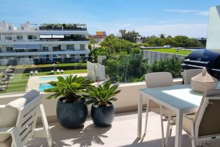 2 room luxury Apartment for rent in Estepona, Spain - Photo 4