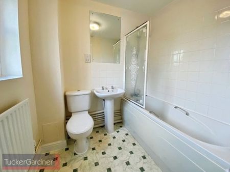 New Hall Lane, Cambourne - Photo 4