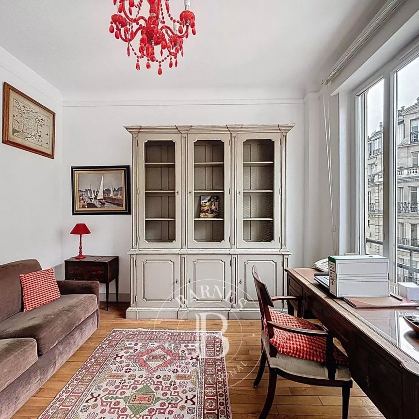 Appartement • Dupleix-Motte Picquet, Paris 15ème - Photo 1