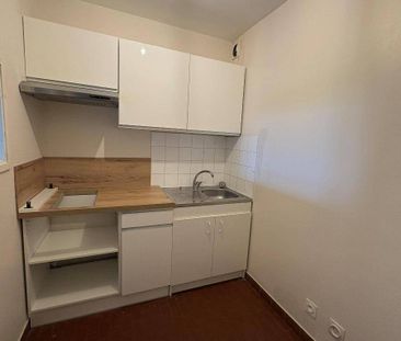 Location appartement rénové 1 pièce 35.15 m² à Romans-sur-Isère (26... - Photo 3