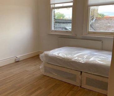 Studio Flat, London Road, CR0 - Photo 1