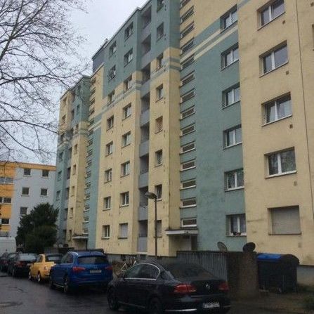 3- Zimmerwohnung in Köln- Neu- Brück - Photo 1