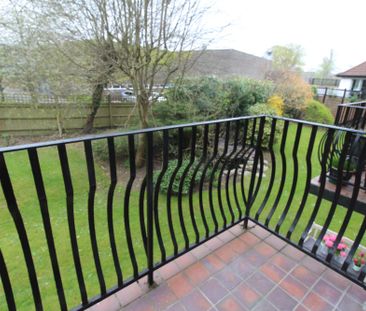 Great Heathmead, Wilton House Great Heathmead, RH16 - Photo 4