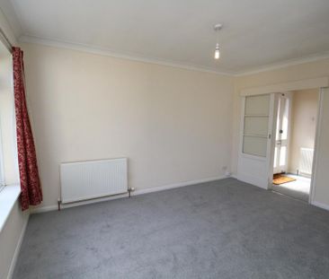 3 bedroom bungalow to rent - Photo 2