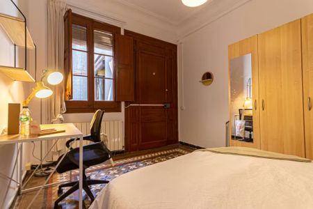 Carrer de Mallorca, Barcelona, Catalonia 08037 - Photo 4