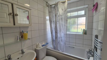 2 bedroom house to rent Gibbeson Street, Lincoln, Lincolnshire, LN5 - Photo 4