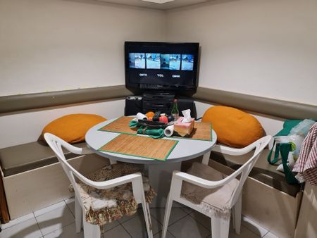 Cabramatta - Photo 4