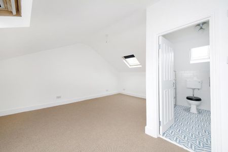 3 bedroom apartment to rent - Photo 5