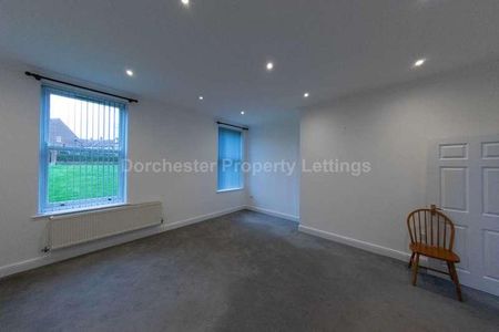 Redwood House, Charminster, DT2 - Photo 2