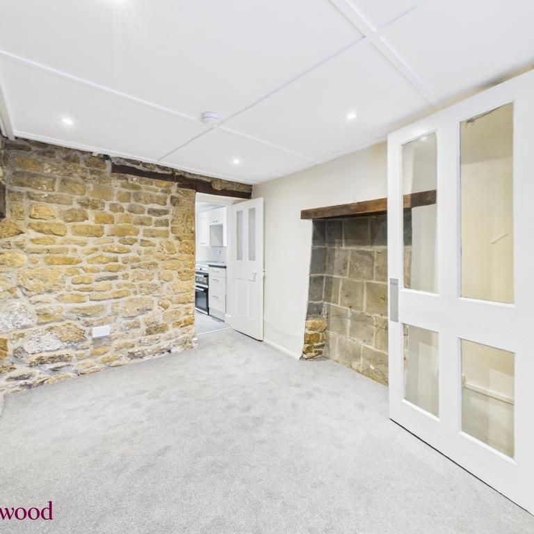 2 bedroom terraced house to rent - Photo 1