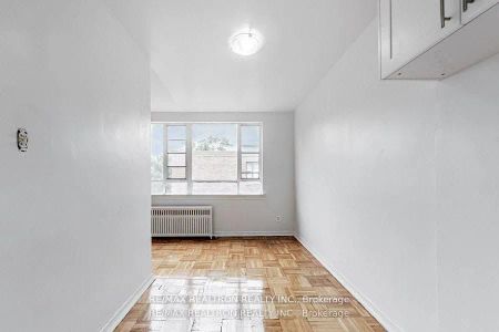 2515 Eglinton Avenue W #310 - Photo 2
