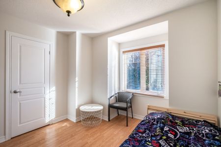 For Lease - 8 Stookes Crescent, Richmond Hill, Ontario - Photo 3