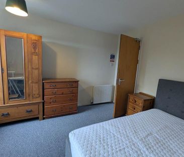 4 bedroom house to rent - Photo 4