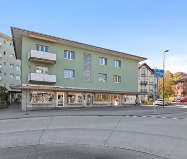 Living in a central location in Burgdorf - Foto 1