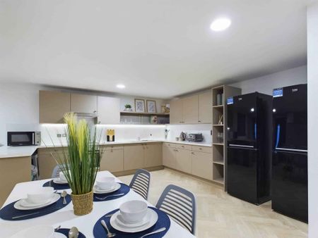 Premium Ensuite - Photo 4