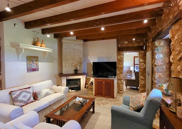 1188 Passeig Federico García Lorca, Manacor, Balearic Islands 07680